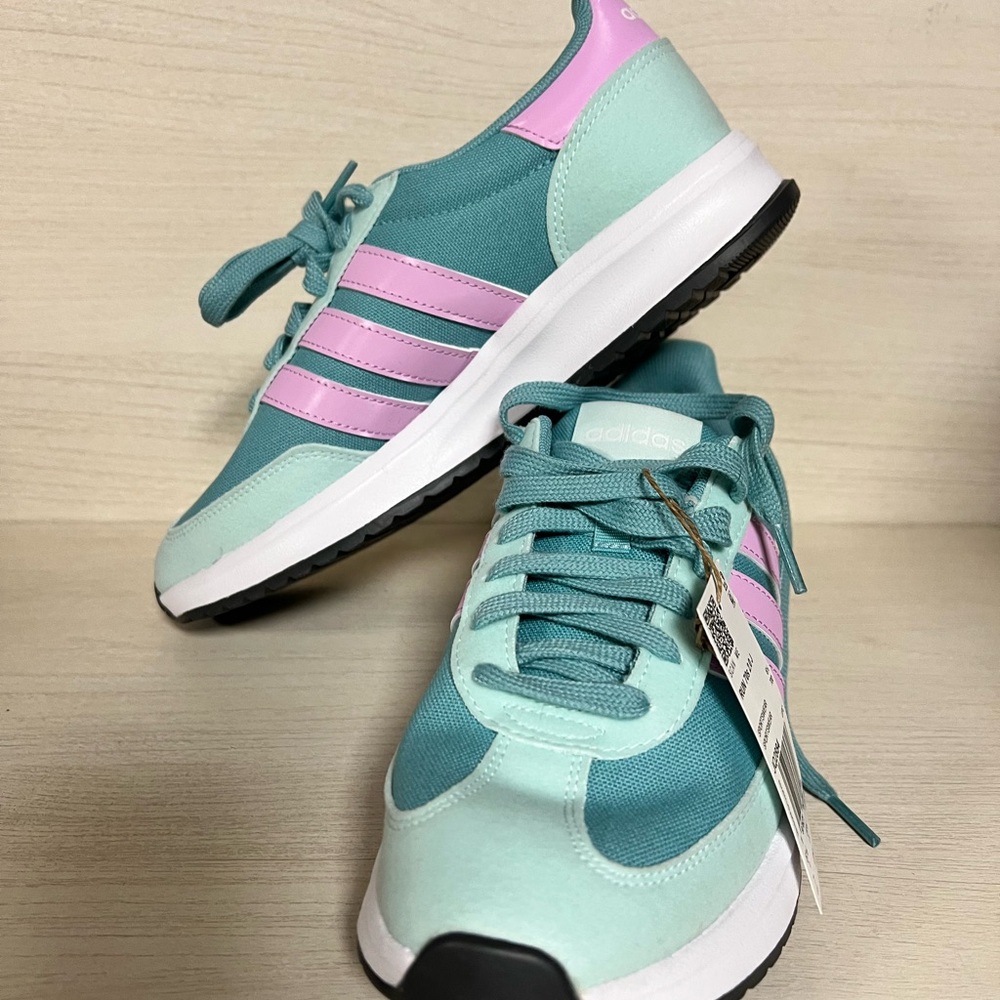Adidas Women's Run 70’s 2.0 Mint Lilac